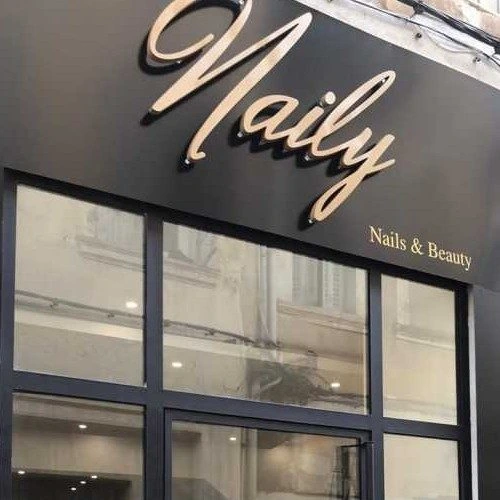 Enseigne-Naily-Avignon